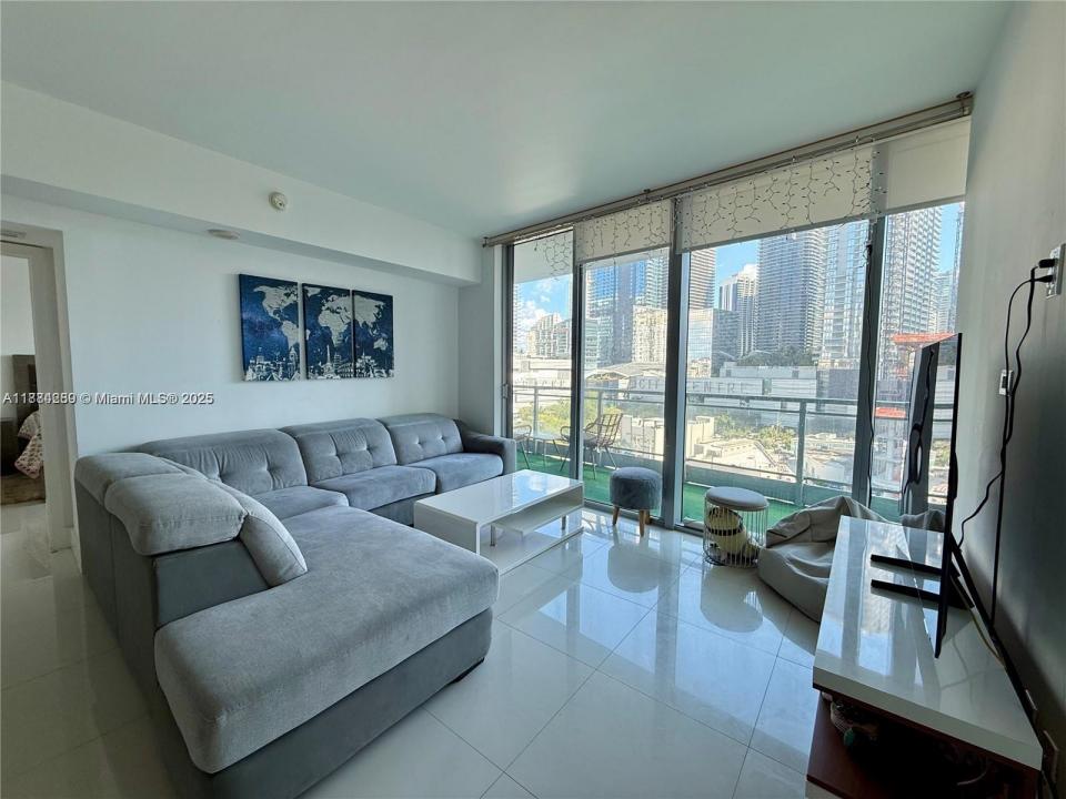 92 SW 3rd St 1104, Miami, פלורידה 33130, ארצות הברית של אמריקה