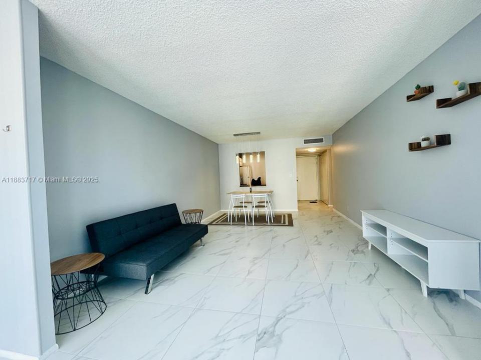 601 Three Islands Blvd 314, Hallandale Beach, 佛罗里达州 33009, 美国