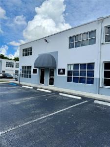 13368 SW 128th St 10, Miami, Florida 33186, USA