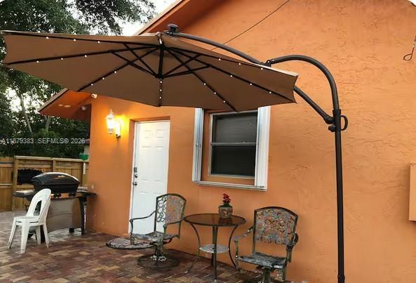 2306 Liberty St C, Hollywood, Florida 33020, USA