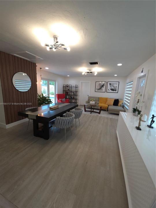 5041 SW 11th St, Plantation, Флорида 33317, Соединенные Штаты