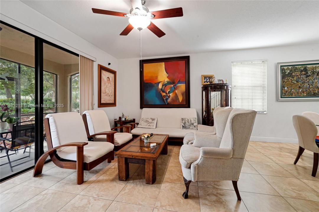 4101 Forest Dr, Weston, Florida 33332