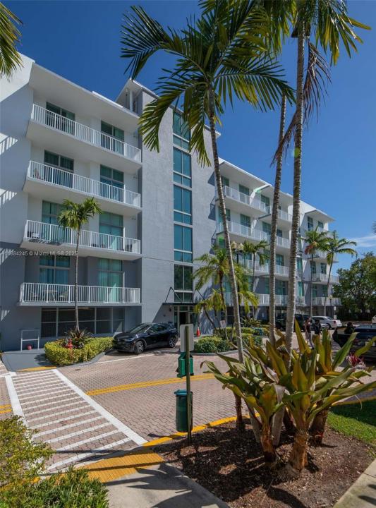 2100 N Van Buren St 417, Hollywood, Floride 33020, États-Unis
