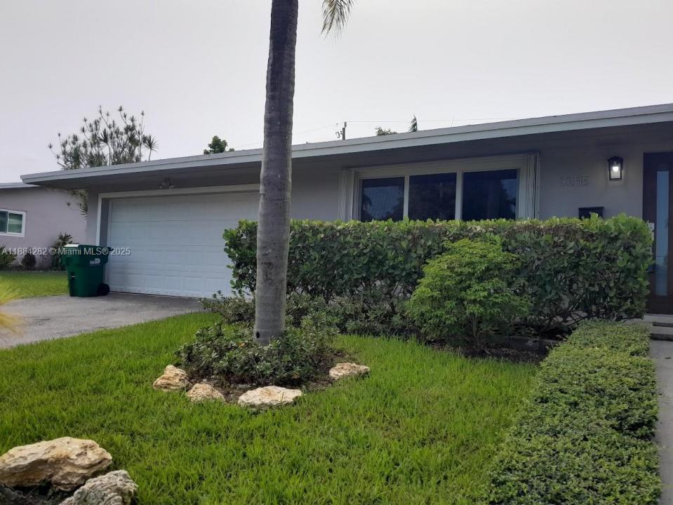 9355 SW 181st St, Palmetto Bay, 佛罗里达州 33157, 美国