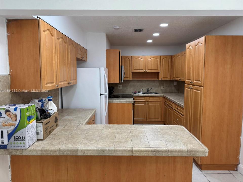 19220 NW 51st Ave 1, Miami Gardens, Floride 33055, États-Unis