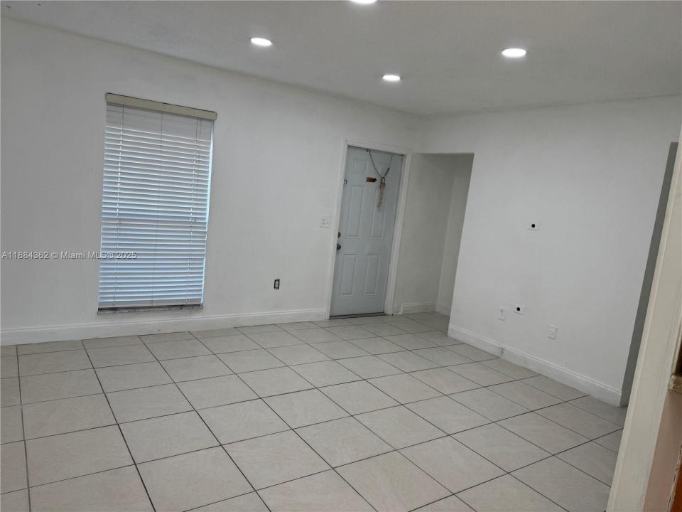 19220 NW 51st Ave 1, Miami Gardens, Floride 33055, États-Unis