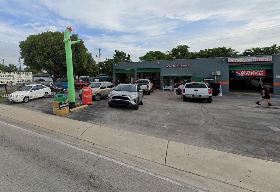 449 E Okeechobee Rd, Florida 33010