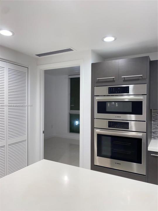 7751 NW 107th Ave 215, Doral, Florida 33178