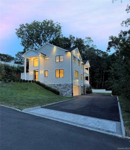 2 Arthur Place, Oyster Bay, Нью-Йорк 11797, Соединенные Штаты