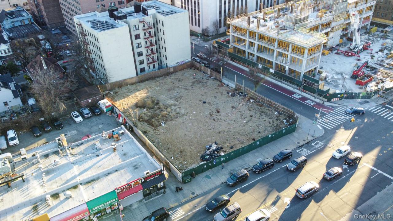 166-10 Hillside Avenue, Нью-Йорк, Нью-Йорк 11432, Соединенные Штаты