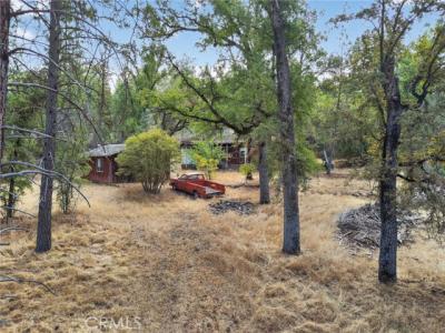 Colorado Road, Midpines, California 95345