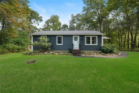 94 Maxson Hill Road, Hopkinton, Rhode Island 02804, Estados Unidos