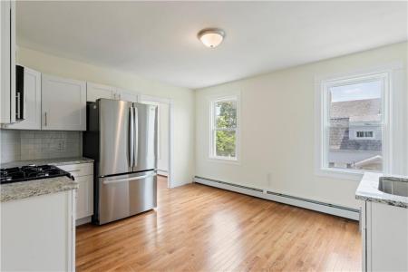 57 School Street 2, East Providence, 羅德島州 02914, 美國