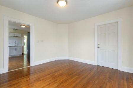 57 School Street 2, East Providence, 羅德島州 02914, 美國