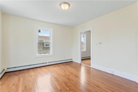 57 School Street 2, East Providence, 羅德島州 02914, 美國