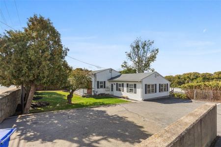 3421 Pawtucket Avenue, East Providence, Rhode Island 02915, États-Unis