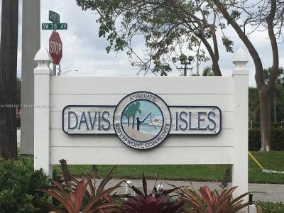 3730 SW 47th Ct, Dania Beach, Florida 33312, USA