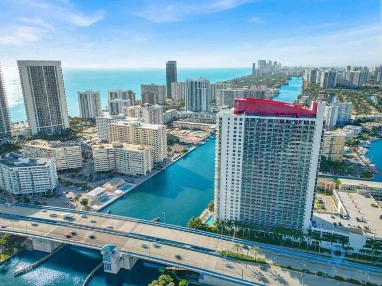2602 E Hallandale Beach Blvd R2306, Hallandale Beach, 佛罗里达州 33009, 美国