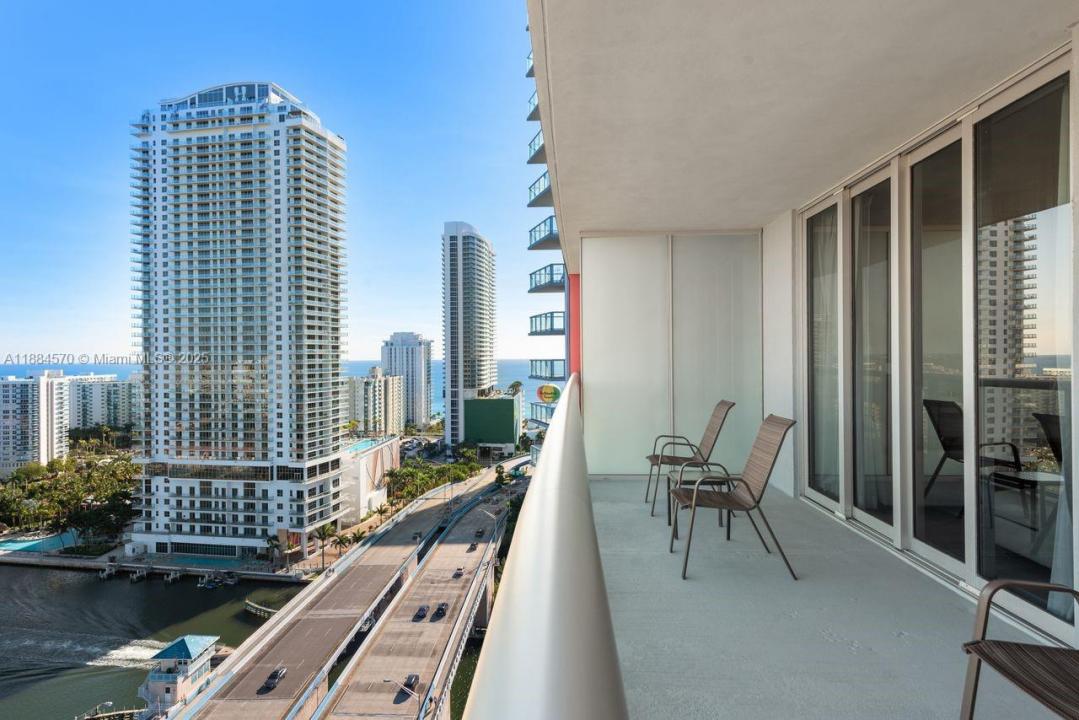2602 E Hallandale Beach Blvd R2306, Hallandale Beach, 佛罗里达州 33009, 美国