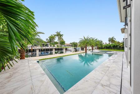 2641 NE 48th Street, Lighthouse Point, Florida 33064