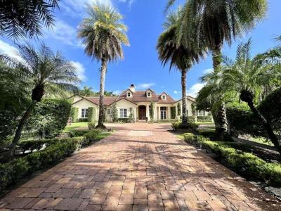 2057 Appaloosa Trail, Saddle Trail, Wellington, Florida 33414