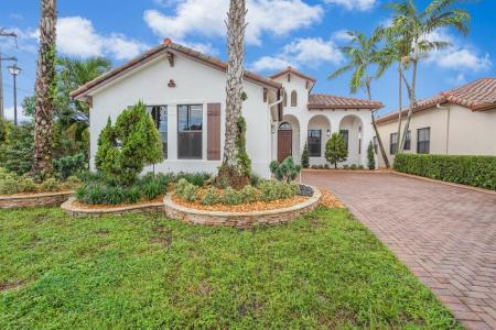 8504 NW 37th Ct, Pembroke Pines, Florida 33024