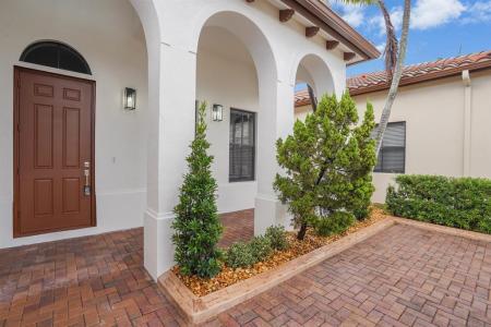 8504 NW 37th Ct, Pembroke Pines, Florida 33024