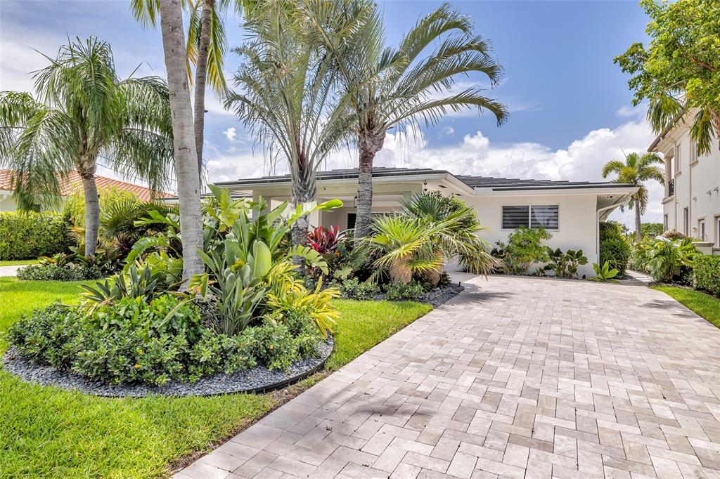 2005 N Riverside Dr, Pompano Beach, Florida 33062