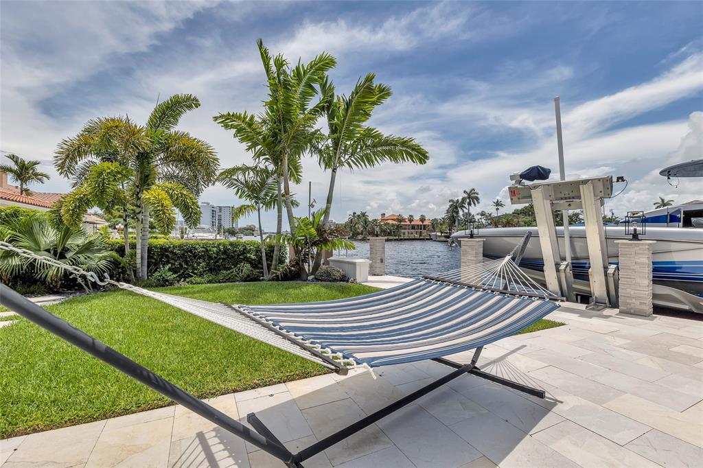 2005 N Riverside Dr, Pompano Beach, Florida 33062