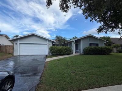 1360 NW 94th Ave, Plantation, Florida 33322