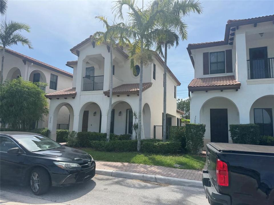 3730 NW 84th Way, Monterra, Pembroke Pines, Florida 33024