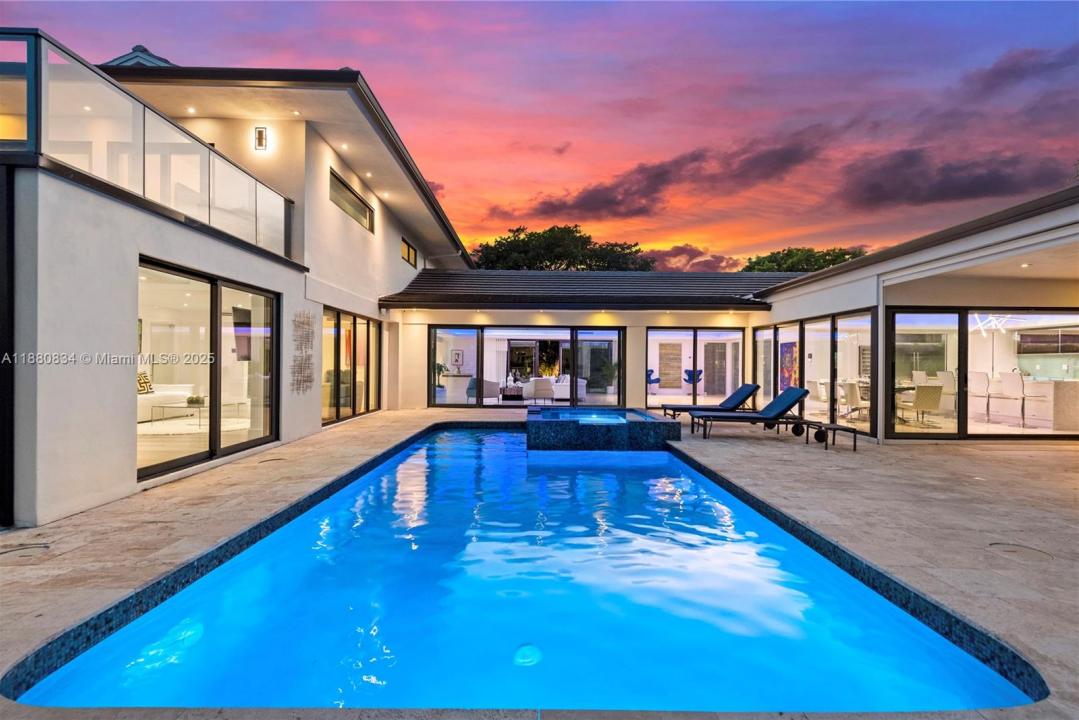 1025 Diplomat Parkway, Hollywood, פלורידה 33019, ארצות הברית של אמריקה 