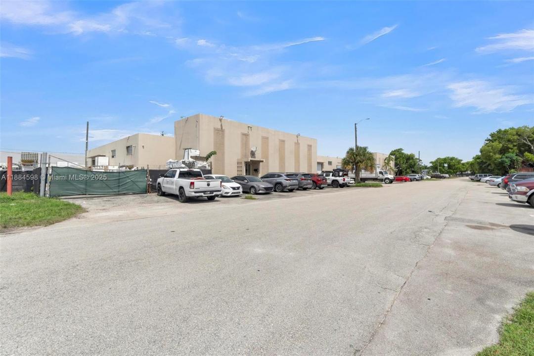821 NW 57th Pl, Fort Lauderdale, פלורידה 33309, ארצות הברית של אמריקה 