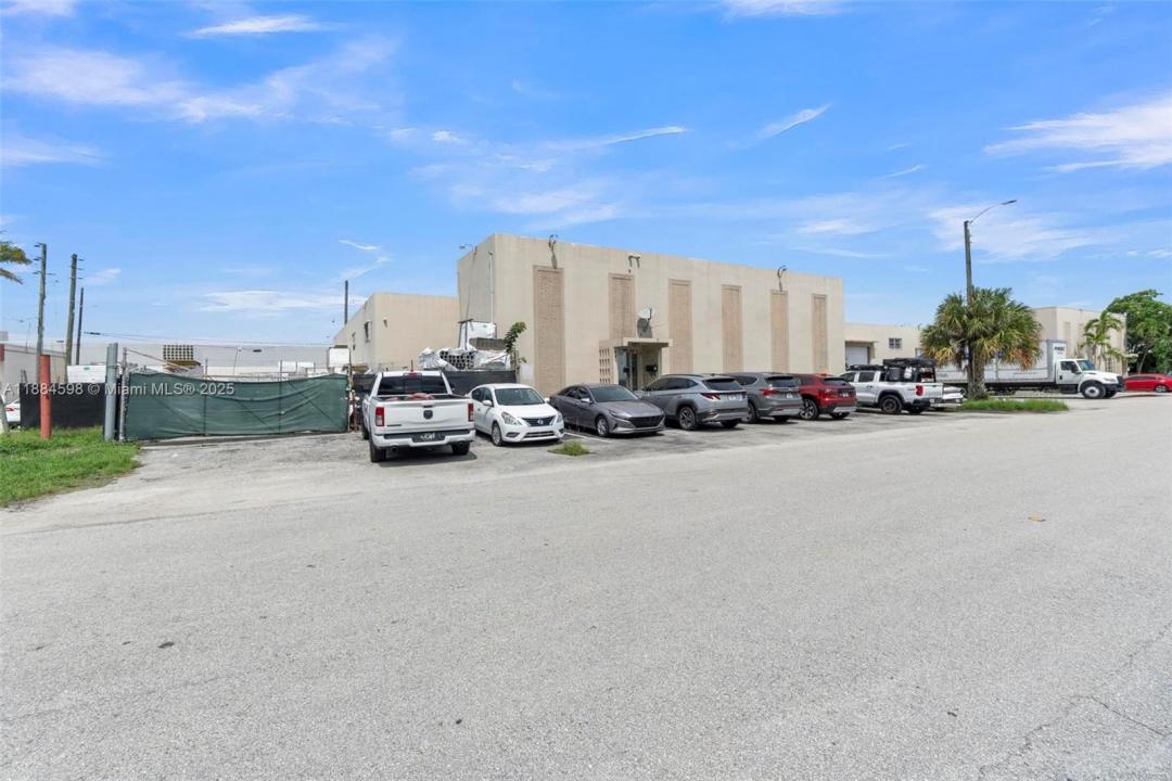 821 NW 57th Pl, Fort Lauderdale, פלורידה 33309, ארצות הברית של אמריקה 