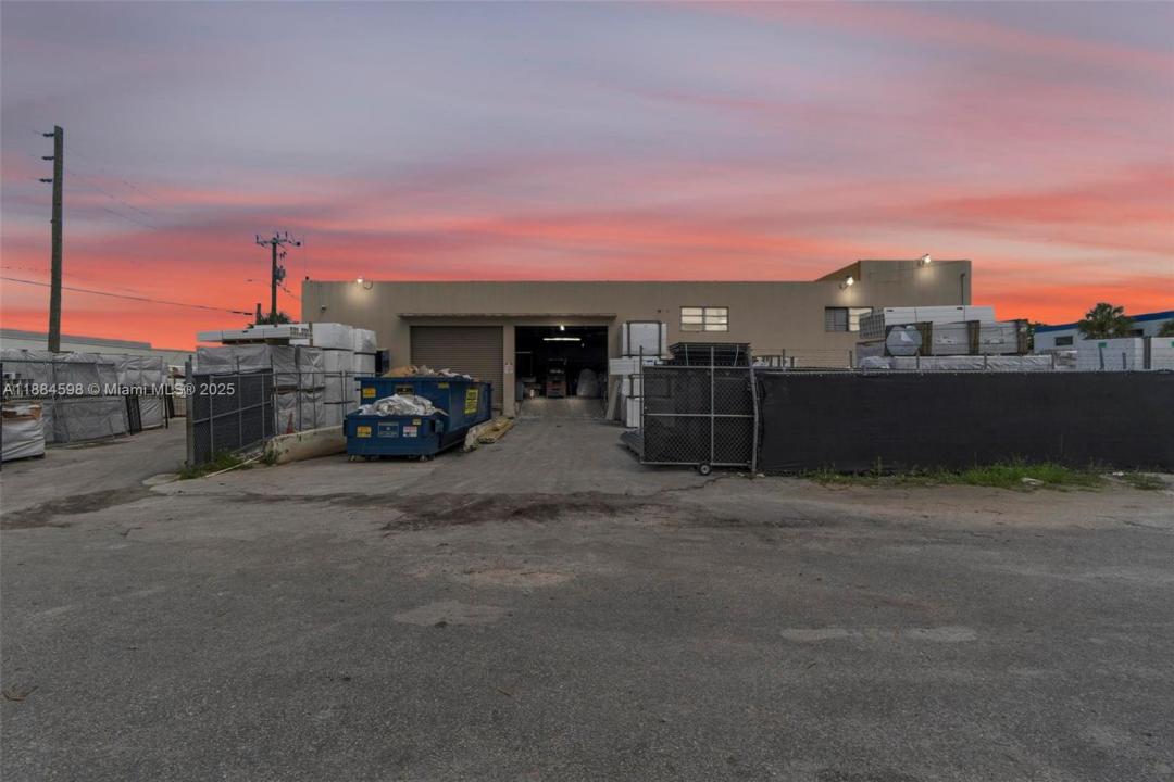 821 NW 57th Pl, Fort Lauderdale, פלורידה 33309, ארצות הברית של אמריקה 