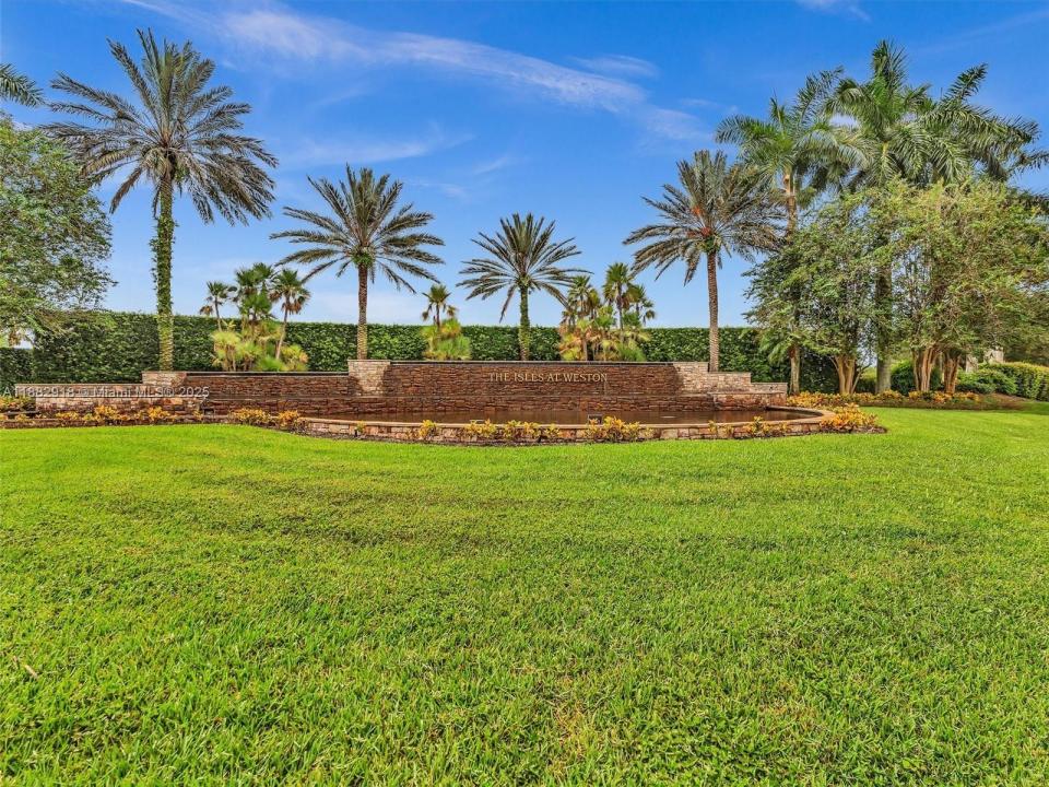 19222 Crystal St, Weston, فلوريدا 33332, الولايات المتحدة