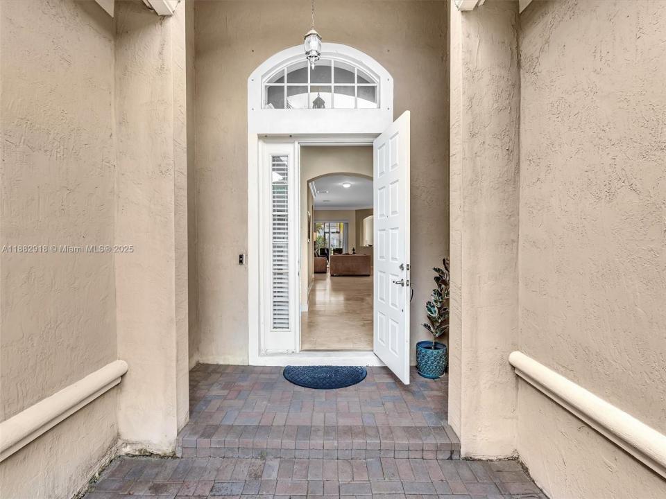 19222 Crystal St, Weston, فلوريدا 33332, الولايات المتحدة