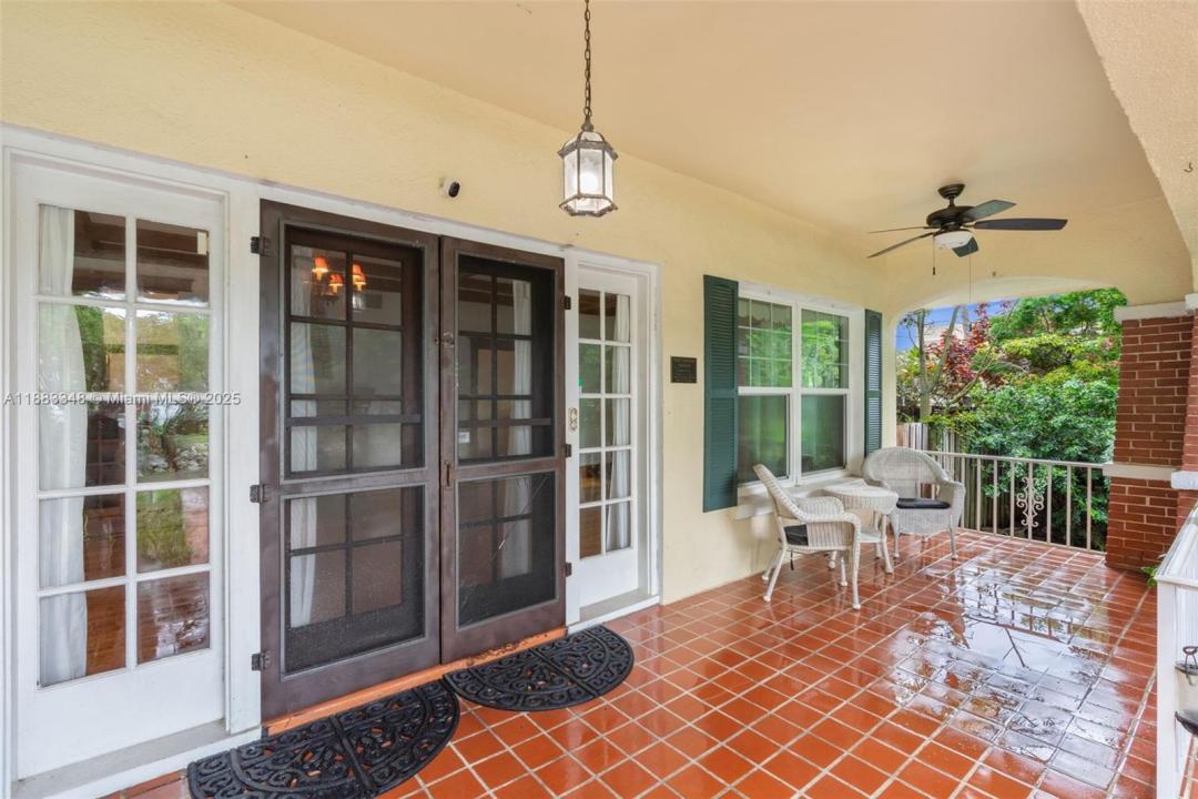 410 NE 5th Ave, Pompano Beach, Florida 33060, Stati Uniti