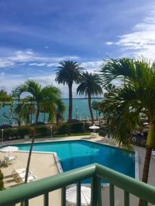 1408 Brickell Bay Dr 307, Miami, Florida 33131, USA