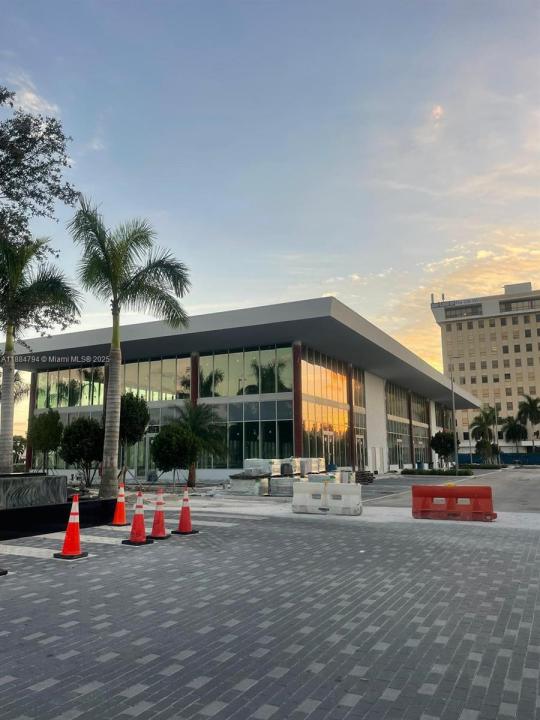 1006 E HALLANDALE BEACH BLVD 4-106, Hallandale Beach, Floride 33009, États-Unis