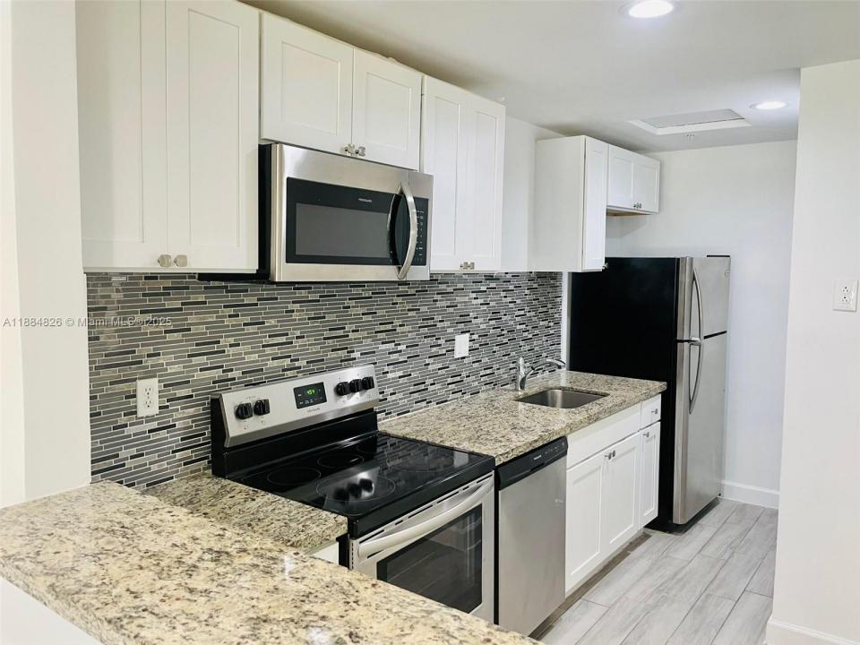 2770 NW 58th Ter ., Lauderhill, Flórida 33313, Estados Unidos
