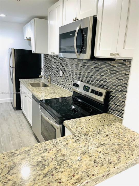 2770 NW 58th Ter ., Lauderhill, Flórida 33313, Estados Unidos