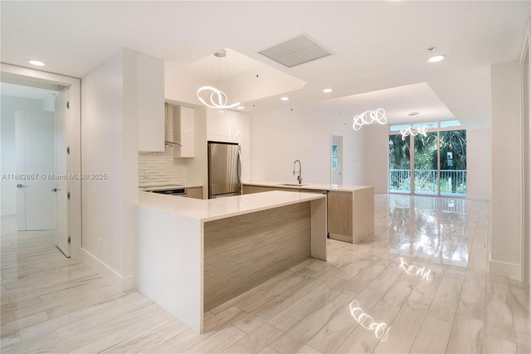 North Miami, Florida 33181