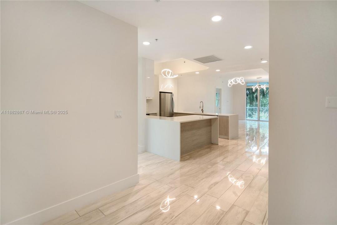 North Miami, Florida 33181