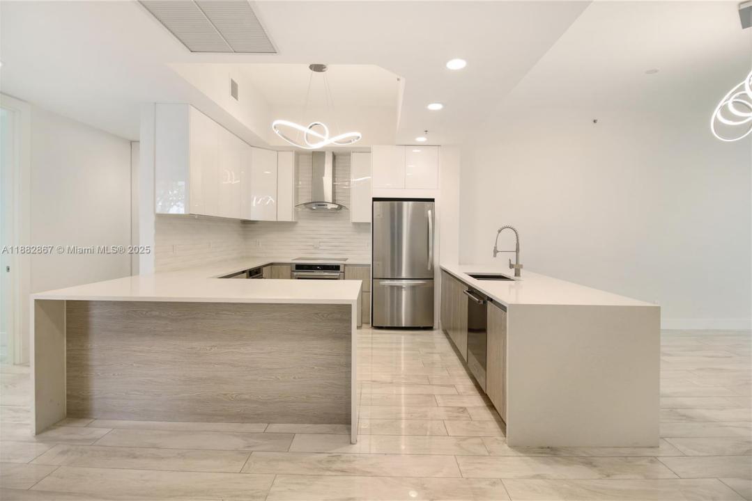 North Miami, Florida 33181