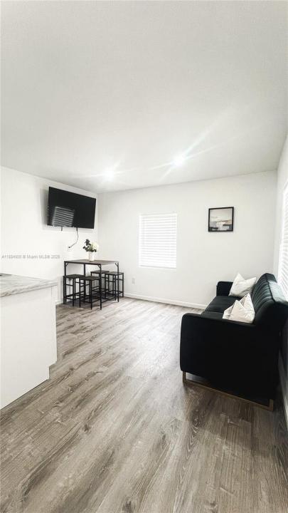 4139 NW 23rd Ave, Miami, フロリダ 33142, アメリカ合衆国