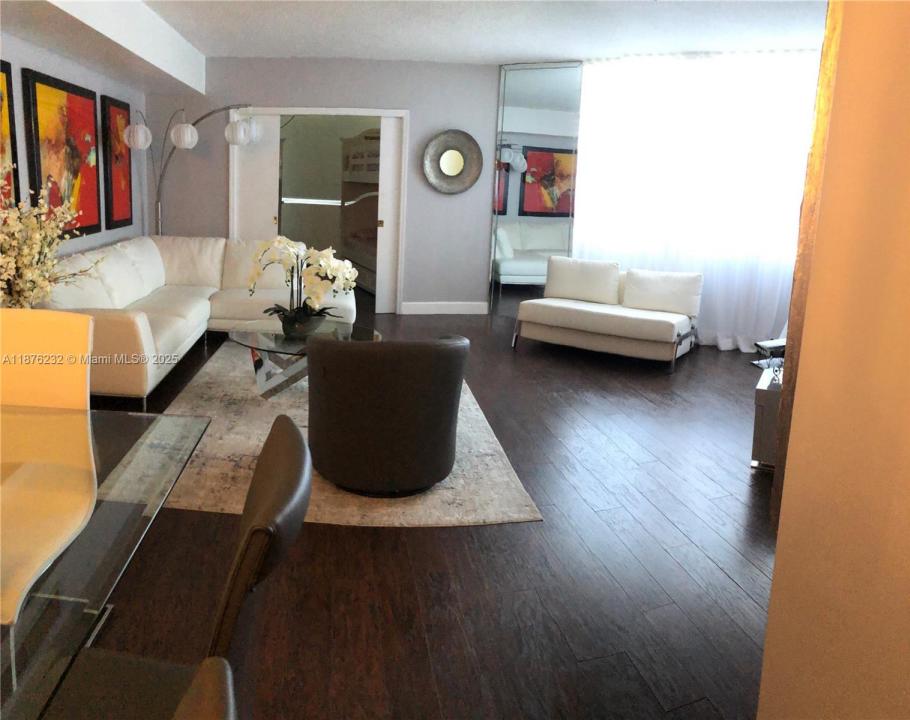 905 Brickell Bay Dr 327, Miami, فلوريدا 33131, الولايات المتحدة