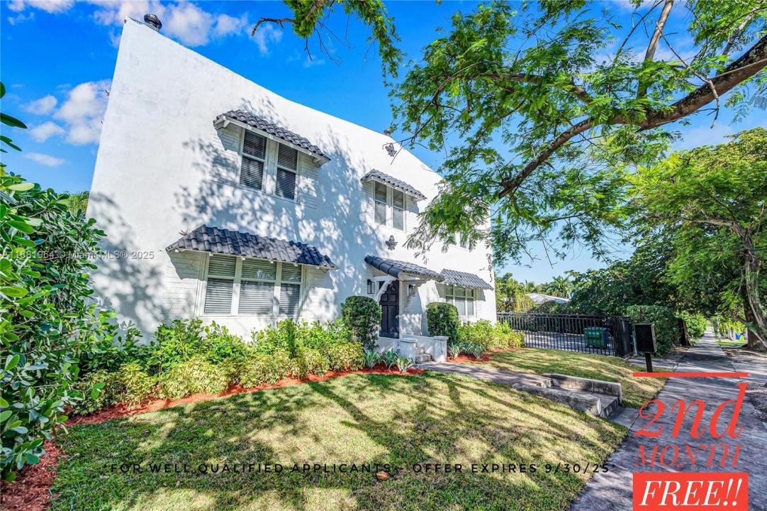 893 NE 81st St 4, Miami, Florida 33138, Estados Unidos