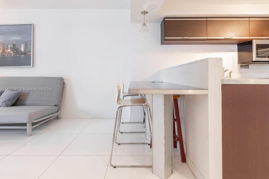 2301 Collins Ave 1023, Miami Beach, Florida 33139