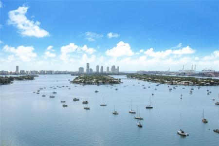 1000 Venetian Way 1902, Miami, Florida 33139, USA